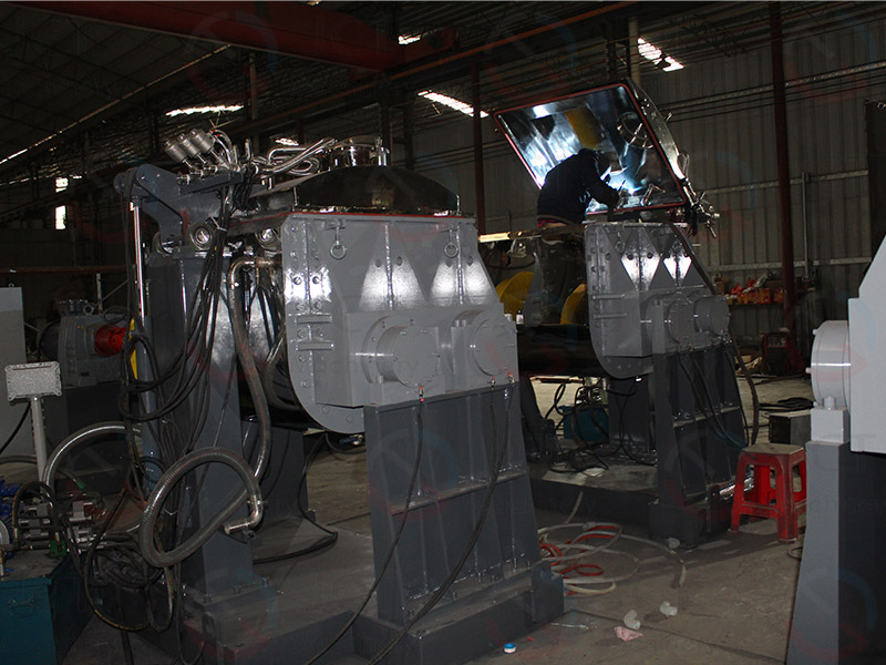 Шнековый разгрузочный Z-образный лопастной смеситель для производства пороха | JCT Machinery